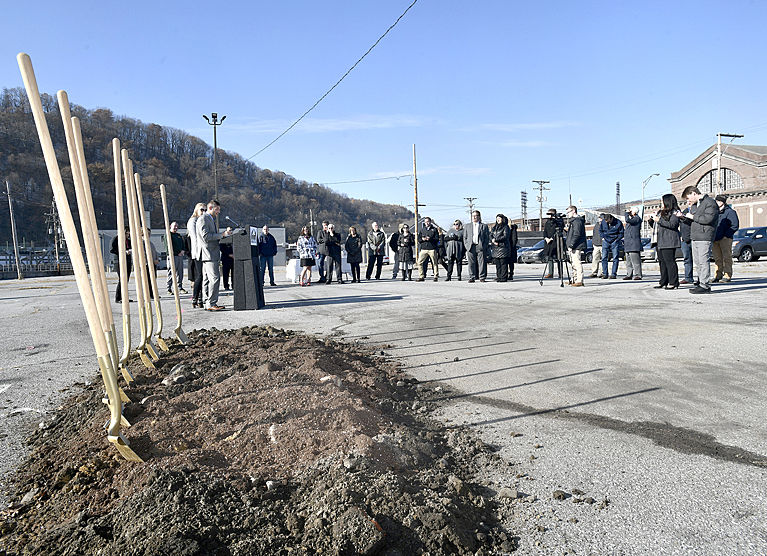 CrossFit Excursion groundbreaking